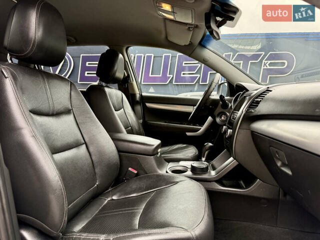 Черный Киа Соренто, объемом двигателя 2.2 л и пробегом 271 тыс. км за 12800 $, фото 24 на Automoto.ua