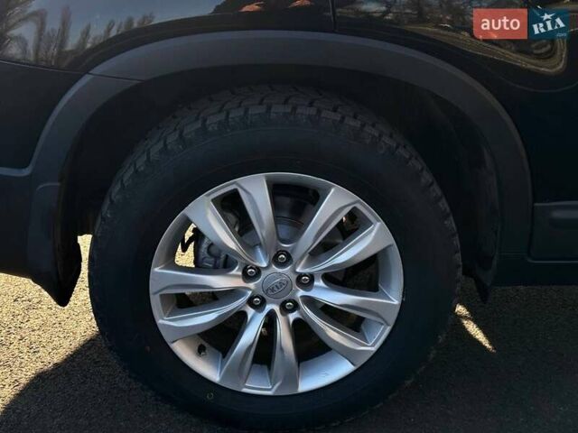 Черный Киа Соренто, объемом двигателя 2.2 л и пробегом 254 тыс. км за 13900 $, фото 31 на Automoto.ua