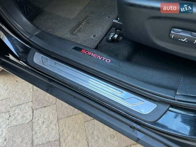 Черный Киа Соренто, объемом двигателя 2.2 л и пробегом 254 тыс. км за 13900 $, фото 47 на Automoto.ua