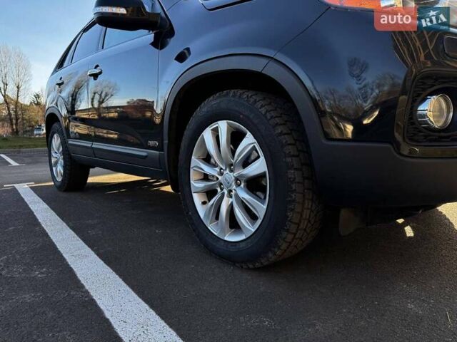 Черный Киа Соренто, объемом двигателя 2.2 л и пробегом 254 тыс. км за 13900 $, фото 26 на Automoto.ua