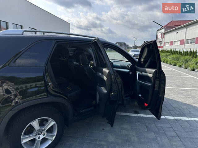 Черный Киа Соренто, объемом двигателя 2.2 л и пробегом 200 тыс. км за 12200 $, фото 11 на Automoto.ua