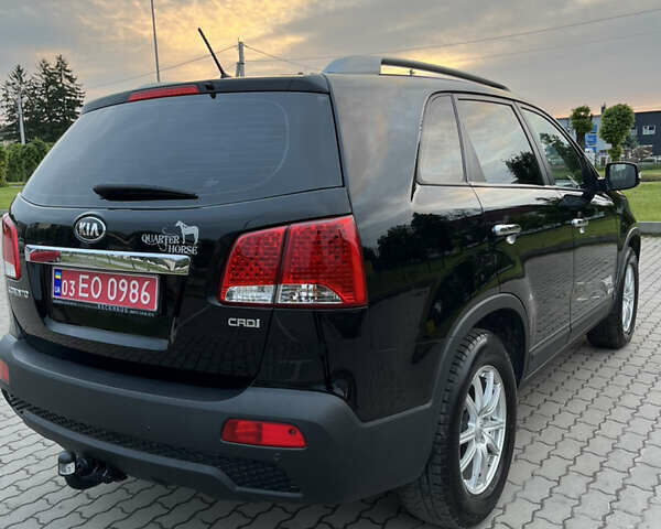 Черный Киа Соренто, объемом двигателя 2.2 л и пробегом 219 тыс. км за 12550 $, фото 4 на Automoto.ua