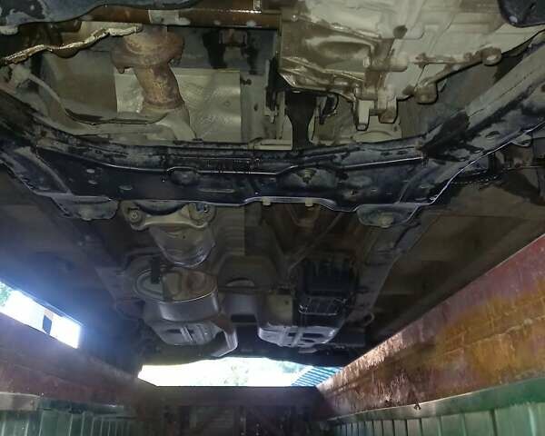 Чорний Кіа Соренто, об'ємом двигуна 2.4 л та пробігом 270 тис. км за 12000 $, фото 34 на Automoto.ua