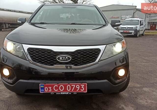 Черный Киа Соренто, объемом двигателя 2.2 л и пробегом 234 тыс. км за 12100 $, фото 3 на Automoto.ua