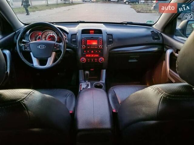Черный Киа Соренто, объемом двигателя 2.2 л и пробегом 220 тыс. км за 12400 $, фото 58 на Automoto.ua