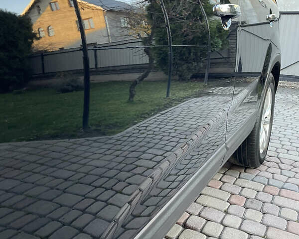 Черный Киа Соренто, объемом двигателя 2.2 л и пробегом 197 тыс. км за 12499 $, фото 9 на Automoto.ua