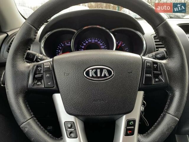Черный Киа Соренто, объемом двигателя 2.2 л и пробегом 430 тыс. км за 9755 $, фото 39 на Automoto.ua