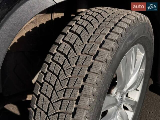 Черный Киа Соренто, объемом двигателя 2.2 л и пробегом 254 тыс. км за 13900 $, фото 24 на Automoto.ua