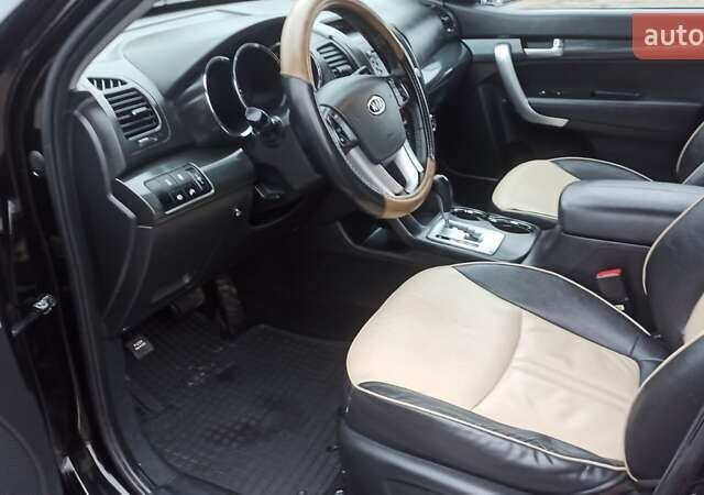 Черный Киа Соренто, объемом двигателя 2.2 л и пробегом 234 тыс. км за 12100 $, фото 19 на Automoto.ua