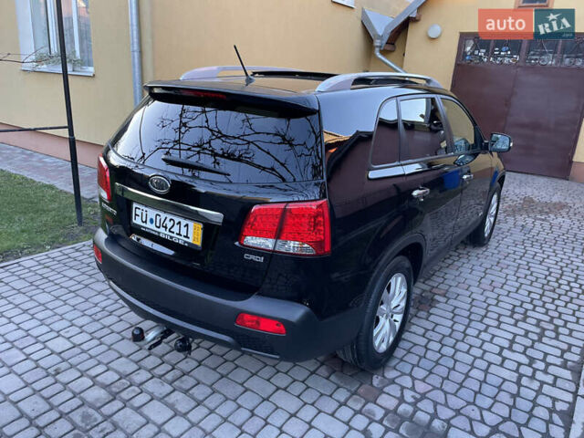 Черный Киа Соренто, объемом двигателя 2.2 л и пробегом 197 тыс. км за 12499 $, фото 4 на Automoto.ua