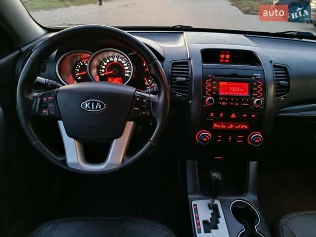 Черный Киа Соренто, объемом двигателя 2.2 л и пробегом 220 тыс. км за 12400 $, фото 57 на Automoto.ua