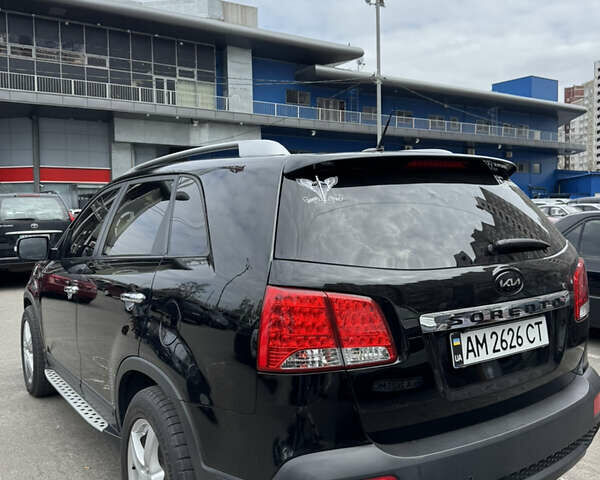 Черный Киа Соренто, объемом двигателя 2.2 л и пробегом 240 тыс. км за 15000 $, фото 4 на Automoto.ua
