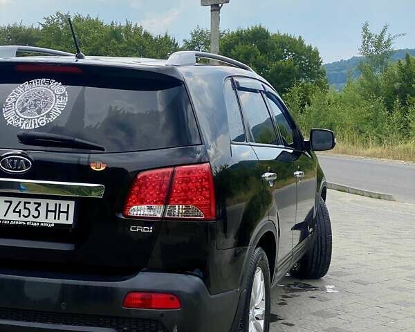 Чорний Кіа Соренто, об'ємом двигуна 2.2 л та пробігом 283 тис. км за 13500 $, фото 5 на Automoto.ua