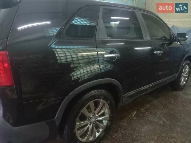 Чорний Кіа Соренто, об'ємом двигуна 2.4 л та пробігом 270 тис. км за 12000 $, фото 2 на Automoto.ua