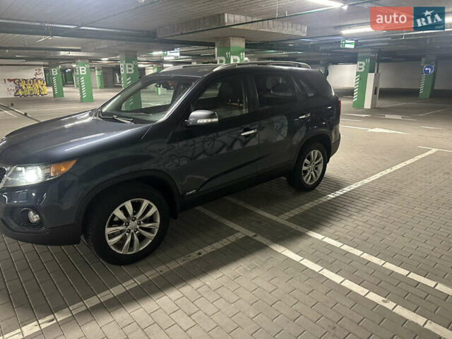 Чорний Кіа Соренто, об'ємом двигуна 2.4 л та пробігом 260 тис. км за 11000 $, фото 11 на Automoto.ua