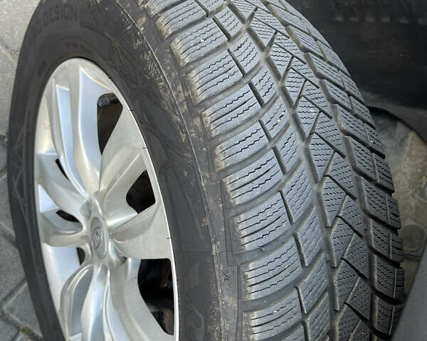 Черный Киа Соренто, объемом двигателя 2.2 л и пробегом 243 тыс. км за 12990 $, фото 19 на Automoto.ua