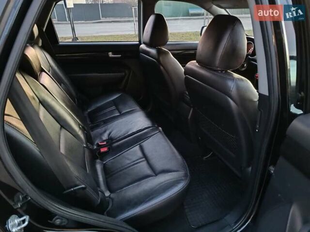 Черный Киа Соренто, объемом двигателя 2.2 л и пробегом 220 тыс. км за 12400 $, фото 41 на Automoto.ua