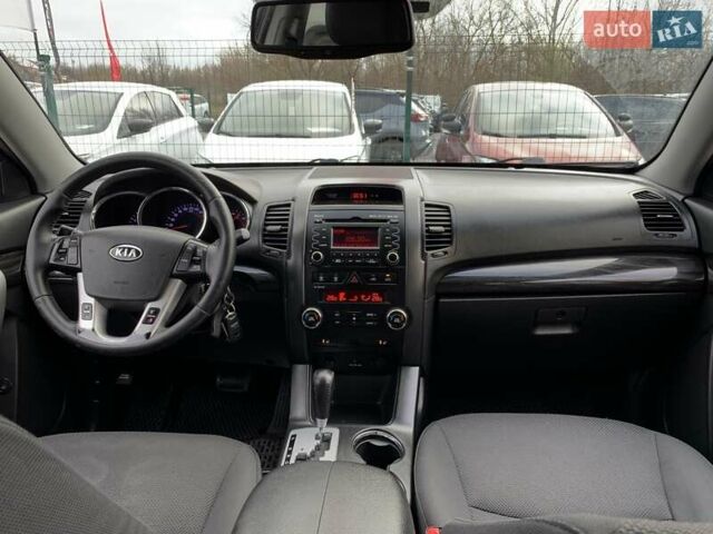 Черный Киа Соренто, объемом двигателя 2.2 л и пробегом 430 тыс. км за 9755 $, фото 35 на Automoto.ua