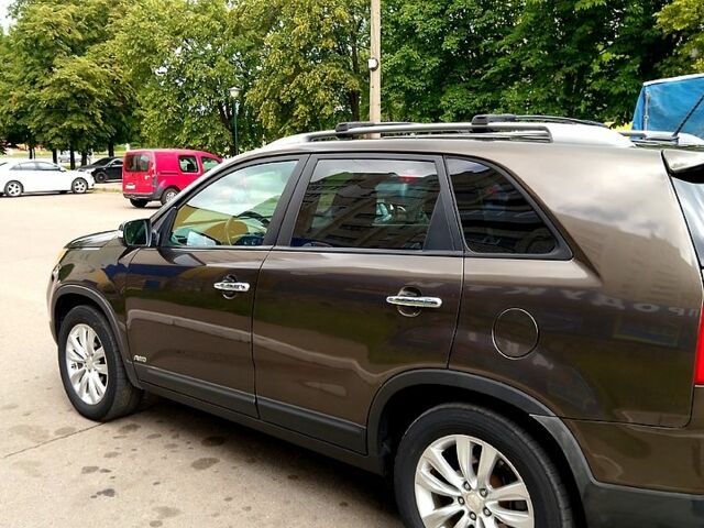 Черный Киа Соренто, объемом двигателя 3.5 л и пробегом 136 тыс. км за 10500 $, фото 4 на Automoto.ua