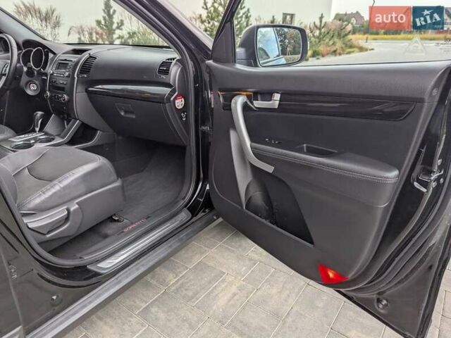 Черный Киа Соренто, объемом двигателя 2.2 л и пробегом 250 тыс. км за 12950 $, фото 48 на Automoto.ua