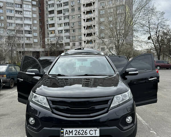 Черный Киа Соренто, объемом двигателя 2.2 л и пробегом 240 тыс. км за 15000 $, фото 5 на Automoto.ua