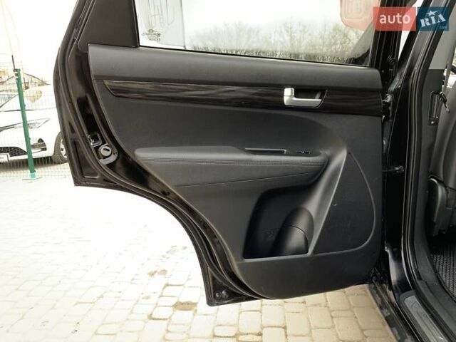 Черный Киа Соренто, объемом двигателя 2.2 л и пробегом 430 тыс. км за 9755 $, фото 25 на Automoto.ua