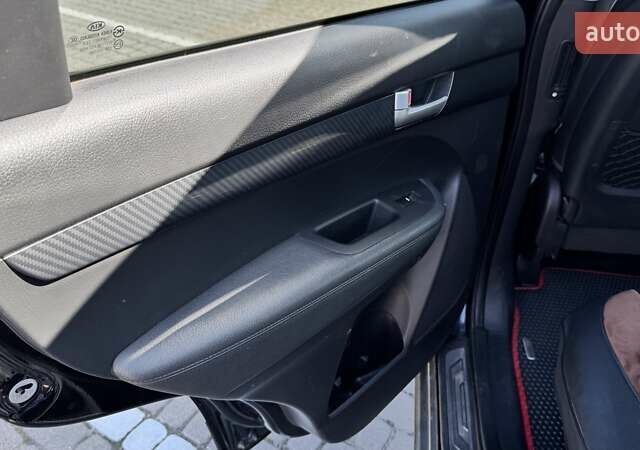 Черный Киа Соренто, объемом двигателя 2.2 л и пробегом 248 тыс. км за 12300 $, фото 10 на Automoto.ua