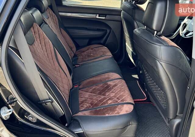 Черный Киа Соренто, объемом двигателя 2.2 л и пробегом 248 тыс. км за 12300 $, фото 16 на Automoto.ua