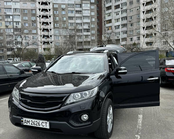 Черный Киа Соренто, объемом двигателя 2.2 л и пробегом 240 тыс. км за 15000 $, фото 6 на Automoto.ua