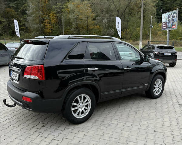 Черный Киа Соренто, объемом двигателя 2.2 л и пробегом 255 тыс. км за 13700 $, фото 8 на Automoto.ua