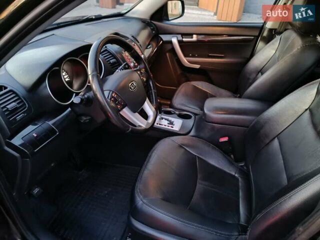 Черный Киа Соренто, объемом двигателя 2.2 л и пробегом 220 тыс. км за 12400 $, фото 50 на Automoto.ua