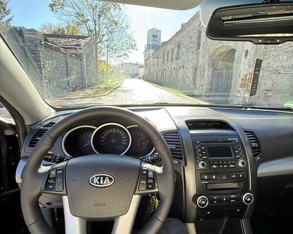 Киа Соренто 2010 в Каменце-Подольском на Automoto.ua Черный Киа Соренто, объемом двигателя 2.2 л и пробегом 232 тыс. км за 12000 $, фото 34 на Automoto.ua