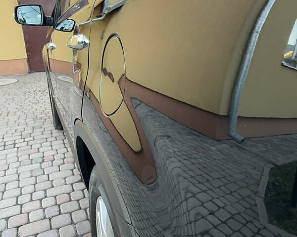 Черный Киа Соренто, объемом двигателя 2.2 л и пробегом 197 тыс. км за 12499 $, фото 7 на Automoto.ua