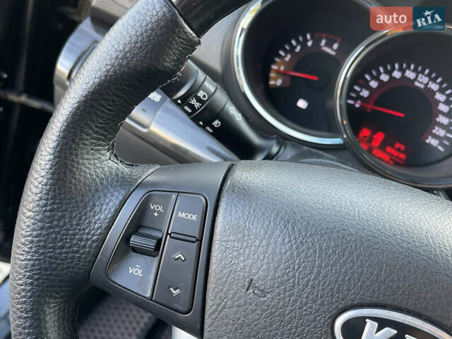 Черный Киа Соренто, объемом двигателя 2.2 л и пробегом 243 тыс. км за 12990 $, фото 13 на Automoto.ua