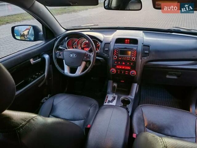 Черный Киа Соренто, объемом двигателя 2.2 л и пробегом 220 тыс. км за 12400 $, фото 43 на Automoto.ua