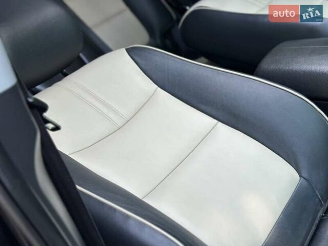 Черный Киа Соренто, объемом двигателя 2.2 л и пробегом 200 тыс. км за 12777 $, фото 94 на Automoto.ua
