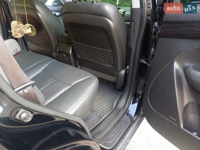 Чорний Кіа Соренто, об'ємом двигуна 2.4 л та пробігом 270 тис. км за 12000 $, фото 26 на Automoto.ua