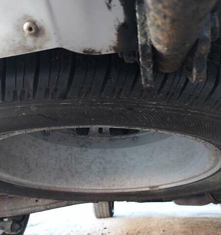 Черный Киа Соренто, объемом двигателя 2.2 л и пробегом 254 тыс. км за 13900 $, фото 40 на Automoto.ua