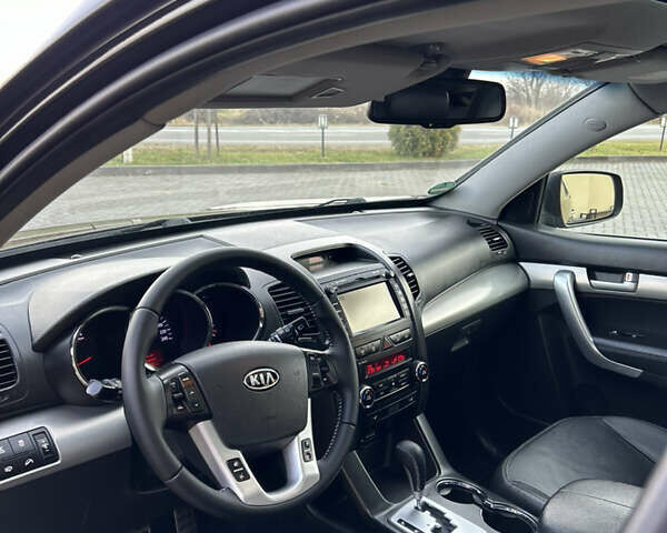 Черный Киа Соренто, объемом двигателя 2.2 л и пробегом 215 тыс. км за 13700 $, фото 78 на Automoto.ua