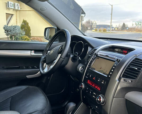 Черный Киа Соренто, объемом двигателя 2.2 л и пробегом 215 тыс. км за 13700 $, фото 86 на Automoto.ua