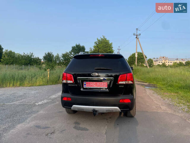 Чорний Кіа Соренто, об'ємом двигуна 2.2 л та пробігом 239 тис. км за 12900 $, фото 7 на Automoto.ua