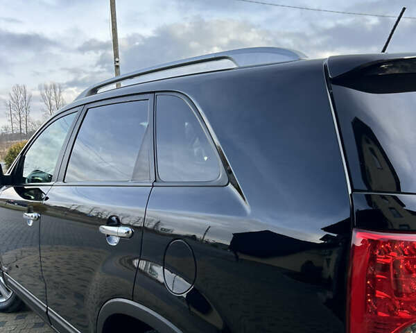 Черный Киа Соренто, объемом двигателя 2.2 л и пробегом 215 тыс. км за 13700 $, фото 22 на Automoto.ua