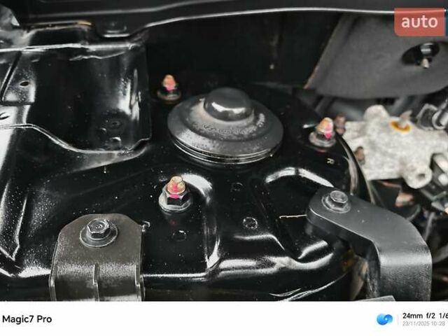 Чорний Кіа Соренто, об'ємом двигуна 0 л та пробігом 194 тис. км за 14800 $, фото 5 на Automoto.ua