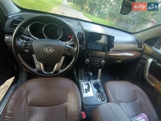Черный Киа Соренто, объемом двигателя 2.2 л и пробегом 270 тыс. км за 11999 $, фото 7 на Automoto.ua