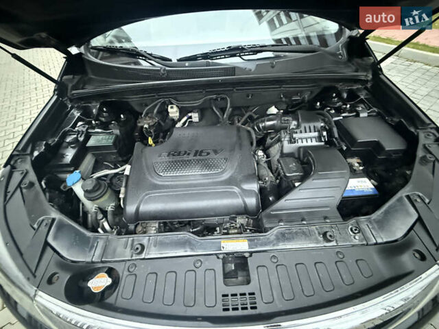 Чорний Кіа Соренто, об'ємом двигуна 2.2 л та пробігом 215 тис. км за 13150 $, фото 59 на Automoto.ua