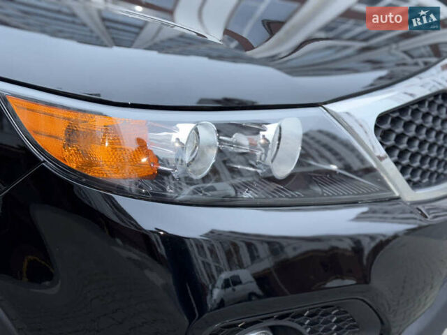 Чорний Кіа Соренто, об'ємом двигуна 2.2 л та пробігом 215 тис. км за 13150 $, фото 47 на Automoto.ua