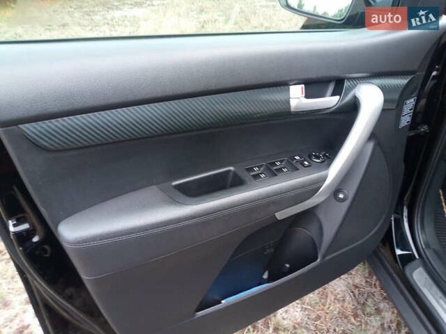 Черный Киа Соренто, объемом двигателя 2.2 л и пробегом 123 тыс. км за 13800 $, фото 16 на Automoto.ua