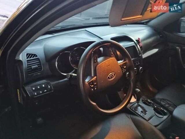 Киа Соренто 2011 в Нежине на Automoto.ua Черный Киа Соренто, объемом двигателя 2.4 л и пробегом 174 тыс. км за 11200 $, фото 4 на Automoto.ua