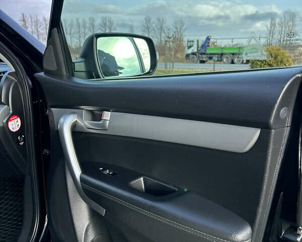 Черный Киа Соренто, объемом двигателя 2.2 л и пробегом 215 тыс. км за 13700 $, фото 92 на Automoto.ua