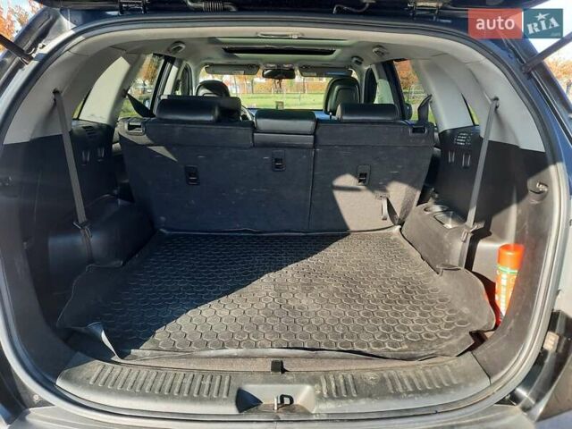 Чорний Кіа Соренто, об'ємом двигуна 2.36 л та пробігом 250 тис. км за 11000 $, фото 16 на Automoto.ua